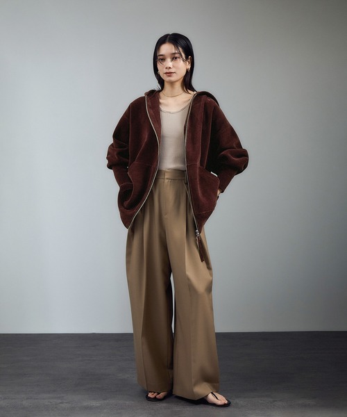 SALON adam et rope'（サロン アダム エ ロペ）の「ジップパーカー-CreamyCotton /クリーミーコットン-（パーカー・レディース・ブラウン/オフホワイト/ブラック・FREE）」の11枚目の写真