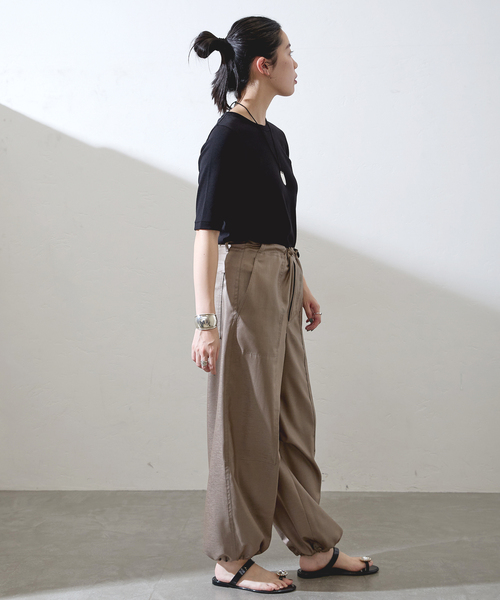 IENA（イエナ）の「《追加2》コットンフライスハーフスリーブプルオーバー（Tシャツ/カットソー・レディース・ブラック/ホワイト/ベージュ・FREE）」の9枚目の写真