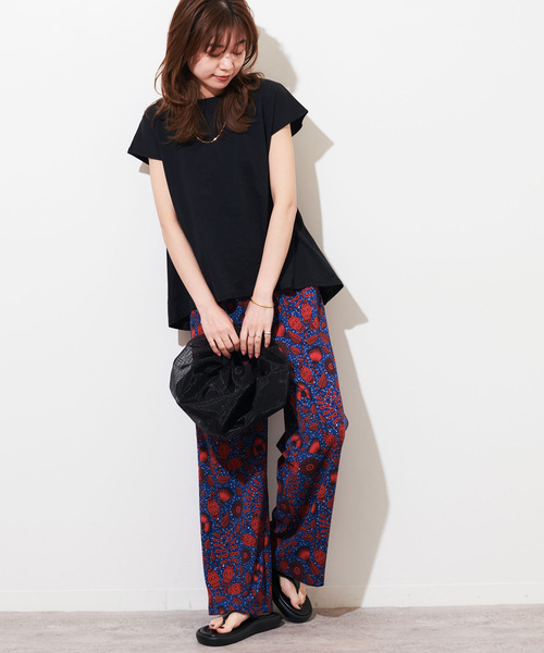 JOURNAL STANDARD relume（ジャーナルスタンダード　レリューム）の「《WEB限定追加4》アフリカンフラワープリントパンツ（その他パンツ・レディース・ブルー/レッド・FREE）」の17枚目の写真