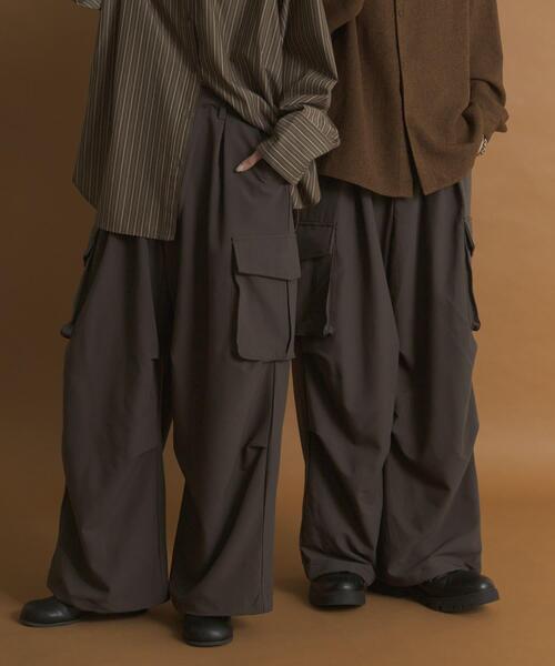 SENSE OF PLACE by URBAN RESEARCH（センスオブプレイスバイアーバンリサーチ）の「『ユニセックス』ワイドカーゴパンツ（その他パンツ・メンズ・アイボリー/ブラック/ブラウン/ベージュ・SMALL/MEDIUM/LARGE/X-SMALL）」の19枚目の写真