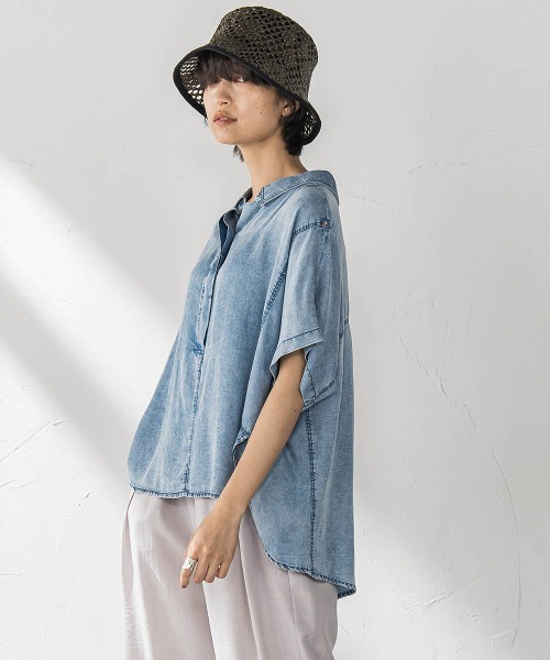 MAYSON GREY(メイソングレイ)の「バイオシルクデニムブラウス≪洗濯機で洗える≫(シャツ/ブラウス・レディース・ネイビー/ブルー・M)」の22枚目の写真