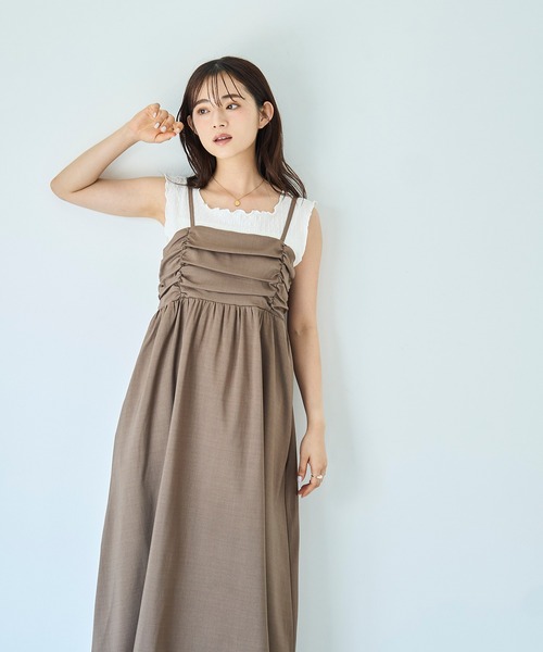 mil(ミル)の「フロントギャザー キャミワンピース 【587146】(ワンピース・レディース・ブラック/グレイッシュベージュ/モカ・XS/S)」の1枚目の写真