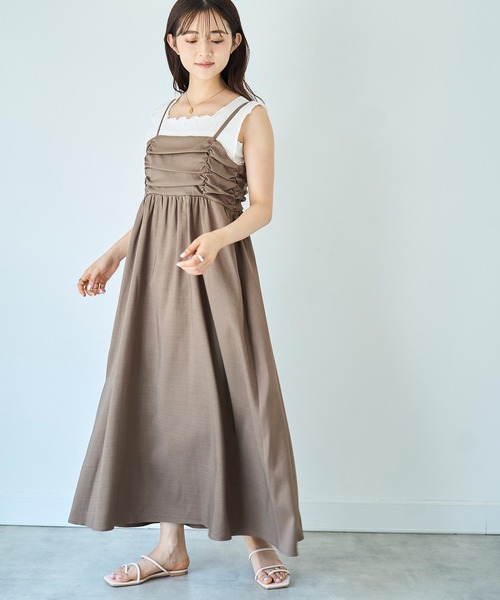 mil(ミル)の「フロントギャザー キャミワンピース 【587146】(ワンピース・レディース・ブラック/グレイッシュベージュ/モカ・XS/S)」の16枚目の写真