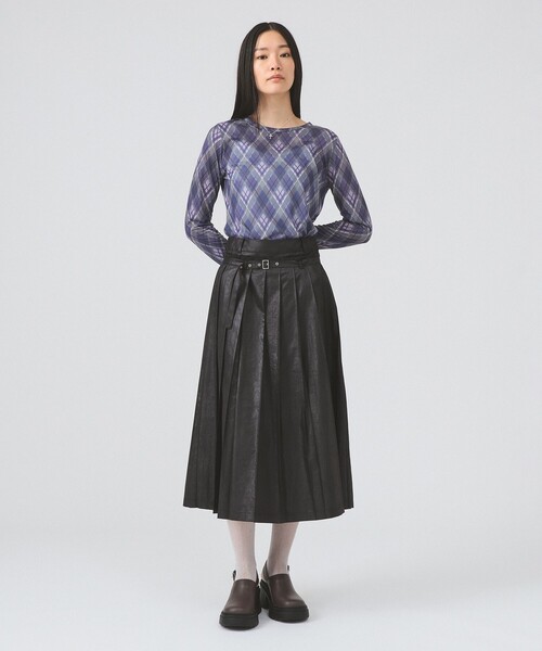 Ray BEAMS（レイビームス）の「レザーライクプリーツ スカート（スカート・レディース・ブラック/グレー・0/1）」の12枚目の写真