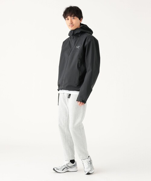 ARC'TERYX（アークテリクス）の「ARC’TERYX / Beta Jacket（ブルゾン・メンズ・ネイビー/ブラック・LARGE/X-LARGE/SMALL/MEDIUM/XX-LARGE）」の3枚目の写真