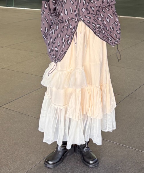 RODEO CROWNS WIDE BOWL(ロデオクラウンズワイドボウル)の「ランダムティアードスカート(スカート・レディース・ライトブラウン/アイボリー/ブラック・FREE)」の2枚目の写真