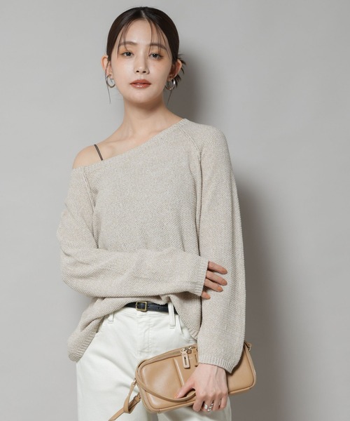 NANO universe(ナノユニバース)の「メランジクルーネックニット(ニット/セーター・レディース・ブラック/ベージュ/オレンジ・FREE)」の2枚目の写真