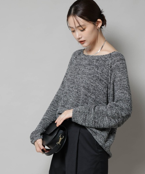 NANO universe(ナノユニバース)の「メランジクルーネックニット(ニット/セーター・レディース・ブラック/ベージュ/オレンジ・FREE)」の1枚目の写真