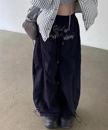 フロント刺繍ナイロンイージーパンツ