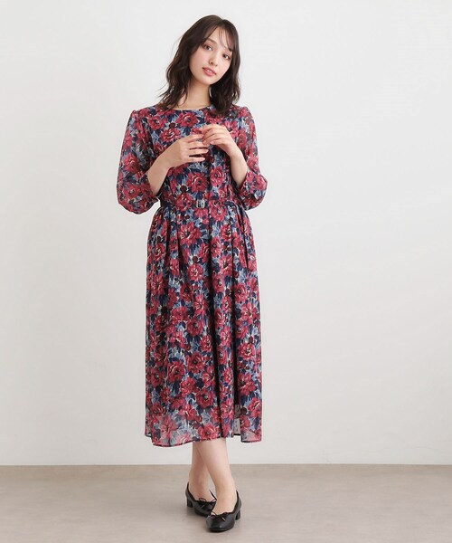 LAURA ASHLEY（ローラアシュレイ）の「【WEB限定カラーあり／洗える／同柄アイテムあり】ケラウェイ柄 ドビーワンピース（ワンピース・レディース・ネイビー系7/レッド系1/オレンジ系1・38/40）」の5枚目の写真