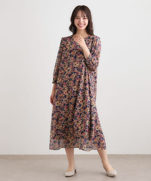 LAURA ASHLEY（ローラアシュレイ）の「【WEB限定カラーあり／洗える／同柄アイテムあり】ケラウェイ柄 ドビーワンピース（ワンピース・レディース・ネイビー系7/レッド系1/オレンジ系1・38/40）」の9枚目の写真