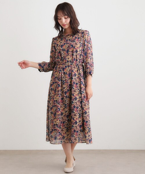 LAURA ASHLEY（ローラアシュレイ）の「【WEB限定カラーあり／洗える／同柄アイテムあり】ケラウェイ柄 ドビーワンピース（ワンピース・レディース・ネイビー系7/レッド系1/オレンジ系1・38/40）」の10枚目の写真