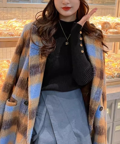cammie(キャミー)の「ボタンデザインスリーブリブニットトップス(ニット/セーター・レディース・ベージュ/ホワイト/ブラック・FREE)」の13枚目の写真