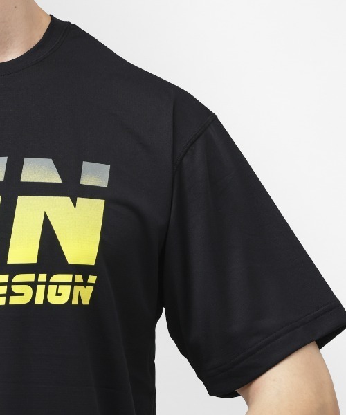 TIGORA by BEAMS DESIGN（ティゴラバイビームスデザイン）の「ティゴラ ビームス TIGORA BEAMS BEAMS DESIGN ランニンググラフィックTシャツ（Tシャツ/カットソー・メンズ・ホワイト/ブラック・S/M/L/LL/3L）」の4枚目の写真