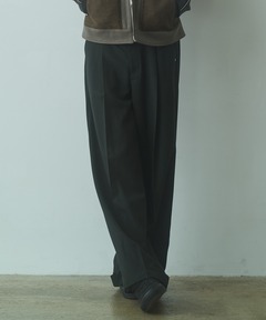 MAISON SPECIAL ションヘルツイルワンタックワイドパンツ size2 ユニセックスアイテム》ションヘルツイルワンタックワイドパンツ