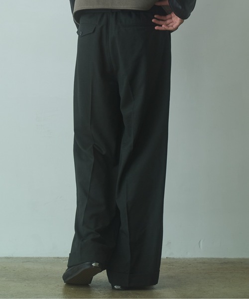 PHILTHEORY（フィルセオリー）の「Double belt slacks / ダブルベルトスラックス（スラックス・メンズ・グリーン/ブラック・3/1/2）」の15枚目の写真