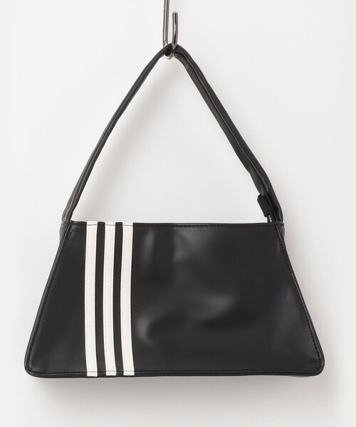 fredy emue(フレディエミュ)の「【adidas/アディダス】 エンボスグラフィック台形バッグ(ハンドバッグ・レディース・ブラック・FREE)」の3枚目の写真
