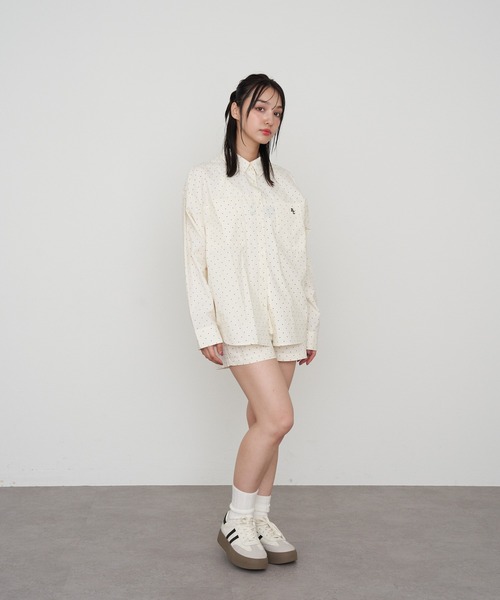 RAY CASSIN(レイカズン)の「【セットアップ対応】胸刺繍ルーズシャツ(シャツ/ブラウス・レディース・アイボリー/ピンク系その他2/ブルー系その他2・FREE)」の21枚目の写真