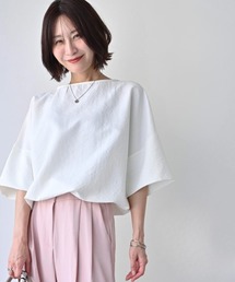 綺麗め×カジュアル ONとOFFの二刀流トップス