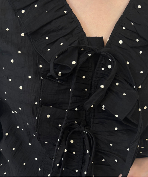 Fano Studios（ファノ ストゥディオズ）の「ドット柄 フリルブラウス FQ25S096【Fano Studios】【2025AW】（シャツ/ブラウス・レディース・ブラック・L/M/S）」の12枚目の写真
