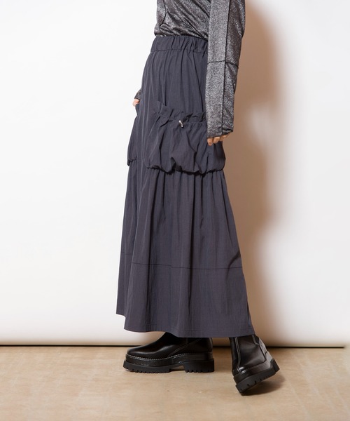 OSMOSIS(オズモーシス)の「ギャザーポケットフレアースカート(スカート・レディース・ダークグレー/ブラック/パープル・ONE SIZE)」の6枚目の写真