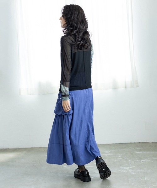 OSMOSIS(オズモーシス)の「ギャザーポケットフレアースカート(スカート・レディース・ダークグレー/ブラック/パープル・ONE SIZE)」の11枚目の写真