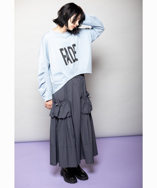 OSMOSIS(オズモーシス)の「ギャザーポケットフレアースカート(スカート・レディース・ダークグレー/ブラック/パープル・ONE SIZE)」の21枚目の写真