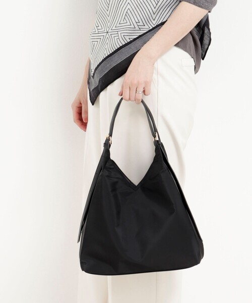 MICO COULIER（ミコクリエ）の「バックルハンドルトートバッグ（トートバッグ・レディース・グレイッシュベージュ/ブラック・FREE）」の20枚目の写真