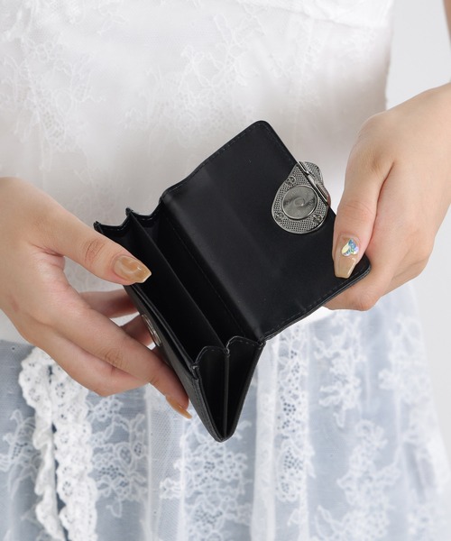 ALTROSE（アルトローズ）の「名刺ケース 名刺入れ マット カードケース スウェード調 アースラ（名刺入れ・レディース・グレー/ブラック/ベージュ・FREE）」の19枚目の写真