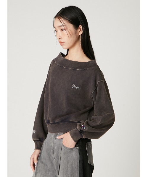 FRAY I.D（フレイアイディー）の「【Champion】オフショルスウェット（スウェット・レディース・チャコールグレー/ブルー/オレンジ・F）」の15枚目の写真