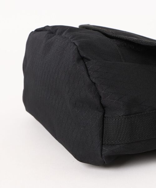 Gramicci(グラミチ)の「/GRAMICCI/MULTI SIDE BAG(ショルダーバッグ・メンズ・ブラック・FREE)」の9枚目の写真