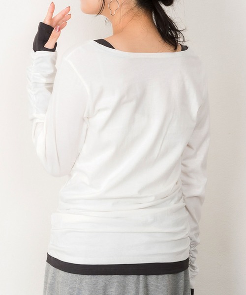 MARAI(マーライ)の「フェイクレイヤード長袖カットソー(Tシャツ/カットソー・レディース・モカ/ネイビー/ホワイト/ブルーグリーン/ワイン/カーキ/ブラック/チャコールグレー/ブルー/杢グレー・3L/L/LL/M/4L)」の2枚目の写真