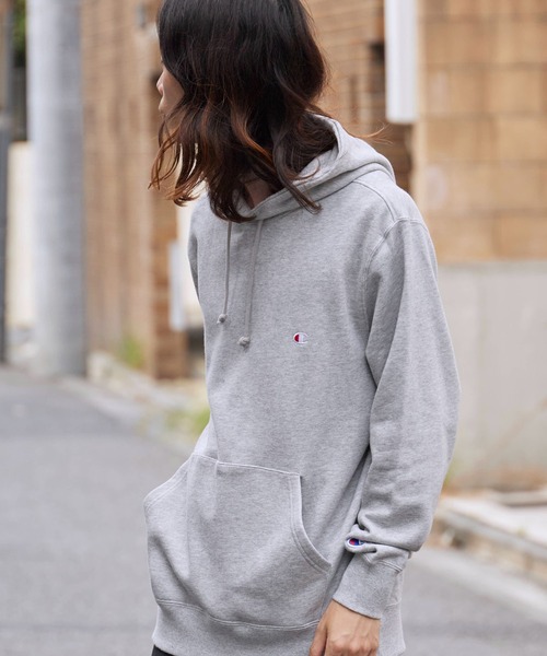 Champion(チャンピオン)の「Champion/チャンピオン HOODED SWEATSHIRT コットン ワンポイントロゴ フーディー 2026秋冬 秋服(パーカー・メンズ・ネイビー/チョコ/ブラック/ホワイト/ライトブラウン/グレー・XL/L/M)」の4枚目の写真