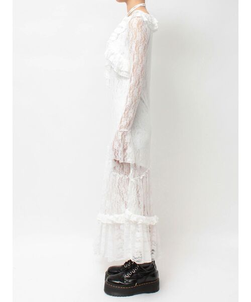 jouetie(ジュエティ)の「ラッフルフリルレースロングワンピース(ワンピース・レディース・オフホワイト/ブラック・MEDIUM)」の17枚目の写真