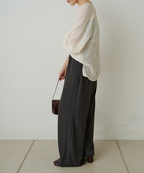 Omekashi（オメカシ）の「ハートネックブラウス（シャツ/ブラウス・レディース・ベージュ/ブラック/オフホワイト・FREE）」の9枚目の写真