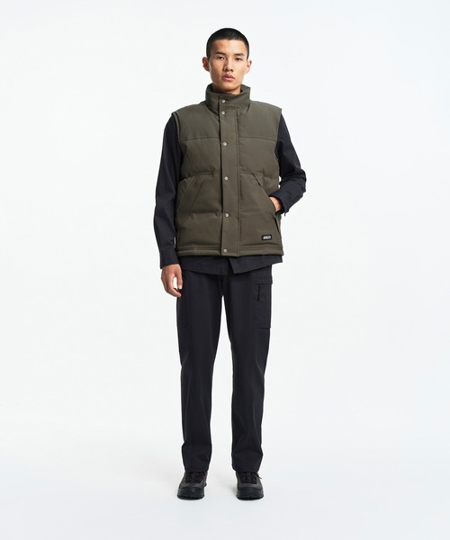 AIGLE(エーグル)の「撥水 スタンドカラージップ キルティングベスト(ダウンベスト・メンズ・モスグリーン・S/M/L/XL)」の3枚目の写真