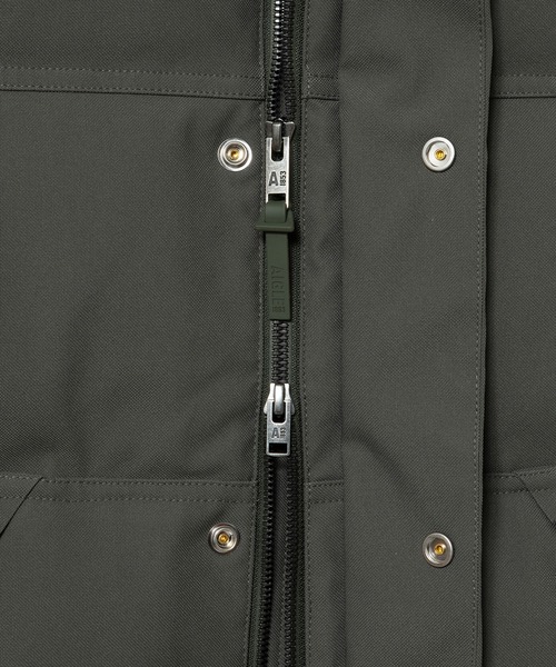 AIGLE(エーグル)の「撥水 スタンドカラージップ キルティングベスト(ダウンベスト・メンズ・モスグリーン・S/M/L/XL)」の13枚目の写真