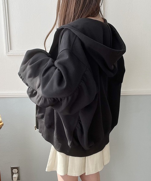 Nana(ナナ)（ナナ）の「ラウンドスリーブZIPパーカー（パーカー・レディース・アッシュグレー/ブラック・FREE）」の6枚目の写真