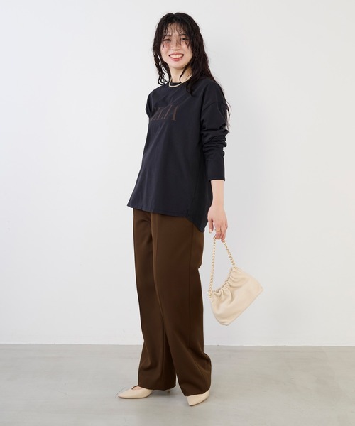 MICA&DEAL(マイカ&ディール)の「"CELIA"ロゴロングTシャツ(Tシャツ/カットソー・レディース・グレイッシュベージュ/グレー/ネイビー・FREE)」の21枚目の写真