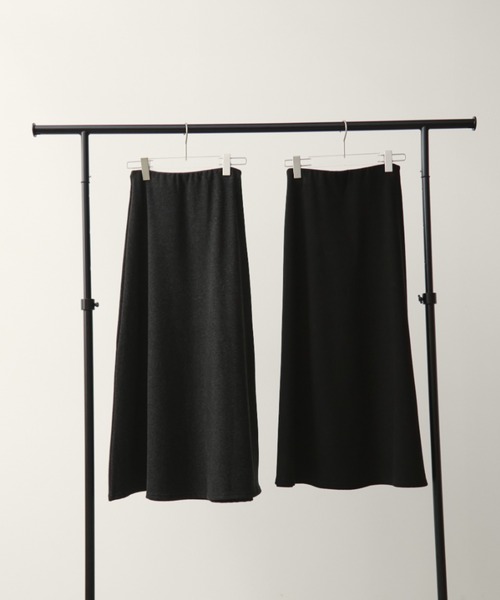 Aunt Marie's(アントマリーズ)の「ウールライク起毛ナロースカート(スカート・レディース・ブラック/チャコールグレー・LARGE/MEDIUM)」の3枚目の写真