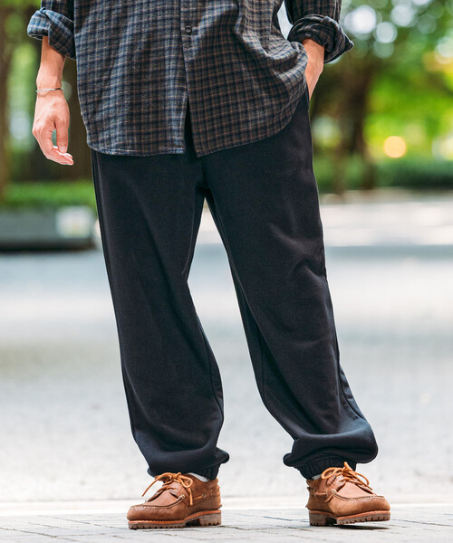 FREAK'S STORE(フリークスストア)の「HEAVY WEIGHT SWEAT PANTS 13oz/ヘビーウェイト スウェットパンツ/13オンス/リラックスフィット(その他パンツ・メンズ・ブラック/オリーブ/グレー/ライトグレー・SMALL/LARGE/MEDIUM)」の11枚目の写真