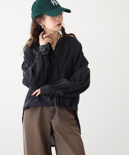 mitis(ミティス)の「mitis 硫化染め 袖ドロストシャツ(シャツ/ブラウス・レディース・ネイビー/カーキ/ブラック・M)」の6枚目の写真