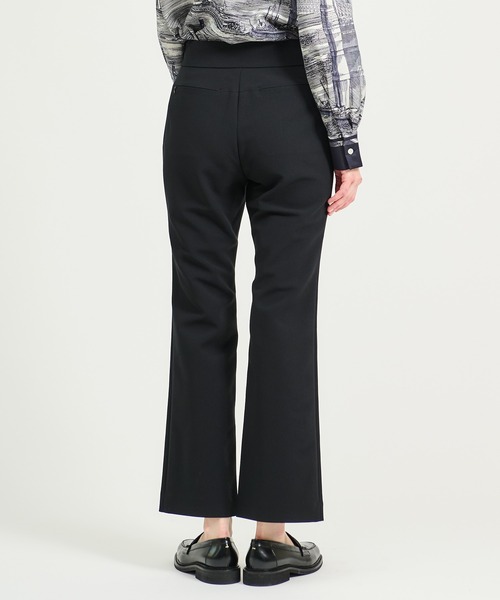 ESTNATION(エストネーション)の「ESTNATION / スリムフレア ジャージーパンツ(その他パンツ・レディース・グレー/ブラック・36/38)」の9枚目の写真