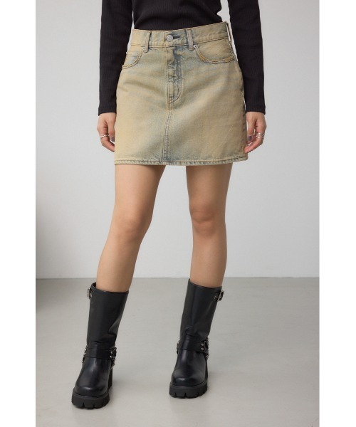 AZUL by moussy（アズールバイマウジー）の「AZUL DENIM ヴィンテージデニムミニスカート（デニムスカート・レディース・ライトブルー・SMALL/MEDIUM）」の2枚目の写真