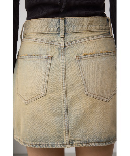 AZUL by moussy（アズールバイマウジー）の「AZUL DENIM ヴィンテージデニムミニスカート（デニムスカート・レディース・ライトブルー・SMALL/MEDIUM）」の9枚目の写真