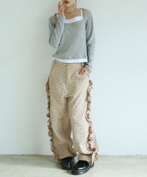 UGLY SHADOW（アグリーシャドウ）の「【Uglyshadow】FLOWER LAYERED T-SHIRT / 【アグリーシャドウ】フラワーレイヤード長袖Ｔシャツ（Tシャツ/カットソー・レディース・ブルー/グレー/アイボリー・ONE SIZE）」の19枚目の写真