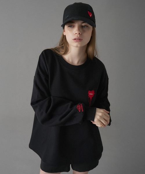 ONCILY（オンシェリー）の「【 UMBRO 】HEART LOGO DRAW CODE SWEAT