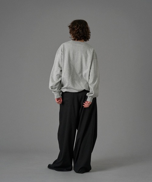 UMBRO 】HEART LOGO DRAW CODE SWEAT / ハートロゴドローコード