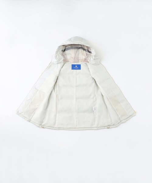 BLUE LABEL CRESTBRIDGE(ブルーレーベルクレストブリッジ)の「【一部店舗限定】マットタフタダウンベスト(ダウンベスト・レディース・ダークネイビー/ホワイト系その他/ブラック・40/38/36)」の10枚目の写真
