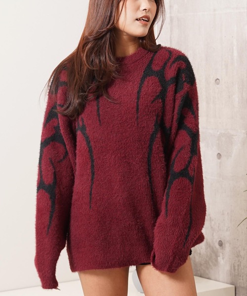 1111clothing(ワンフォークロージング)の「トライバル柄 ルーズ フェザーニット / Tribal Pattern Loose Feather Knit(ニット/セーター・メンズ・ブラック系1/ボルドー/ナチュラル/ブラック系2・M/L)」の4枚目の写真